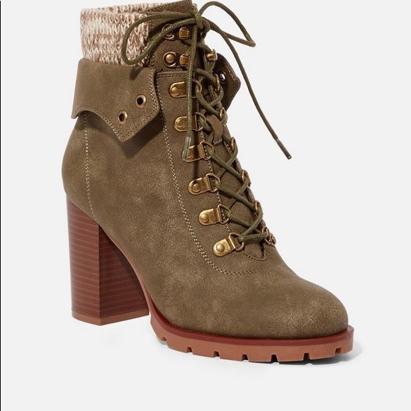 Keltie Lace-up Bootie - Olive - Picture 3 of 9